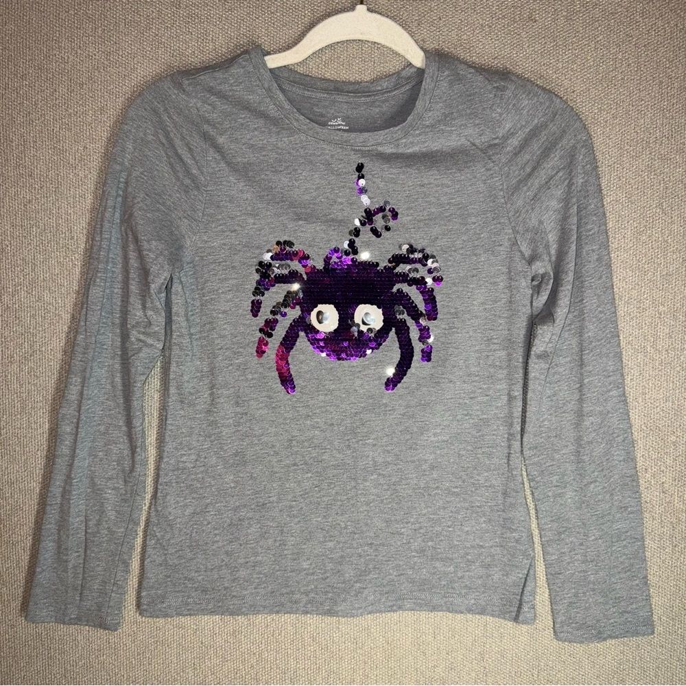 Way to Celebrate Halloween Gray purple sequins spider long sleeve T-Shirt